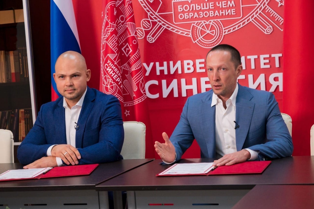 GvuskseI_xY.jpg GvuskseI_xY.jpg